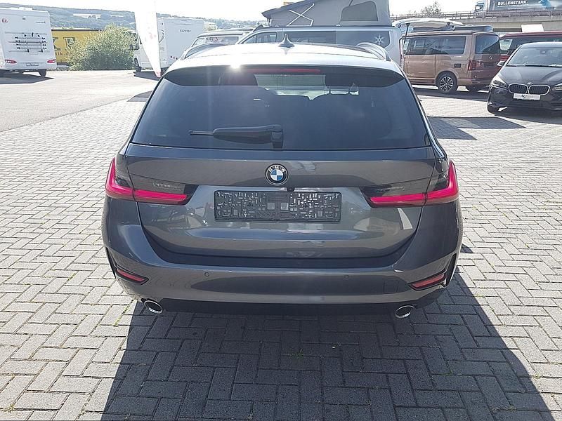 Gebraucht BMW 320 Advantage 190 PS (139 kW) 2020 Mineralgraumetallic