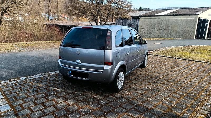 Gebraucht Opel Meriva 105 PS (77 kW) 2007 Andere farben Van / Kleinbus
