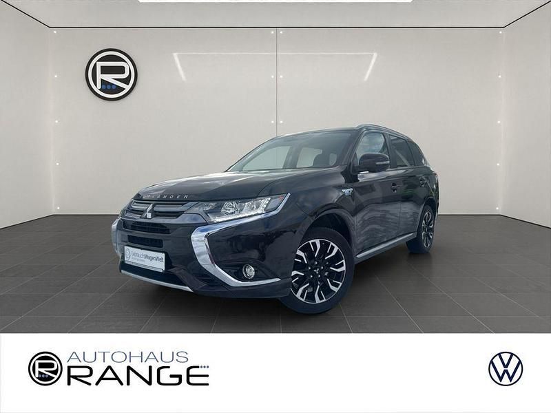 Schwarz Gebraucht 2018 Mitsubishi Outlander P-HEV Plus SUV | 19.880 € - Bild 1/4