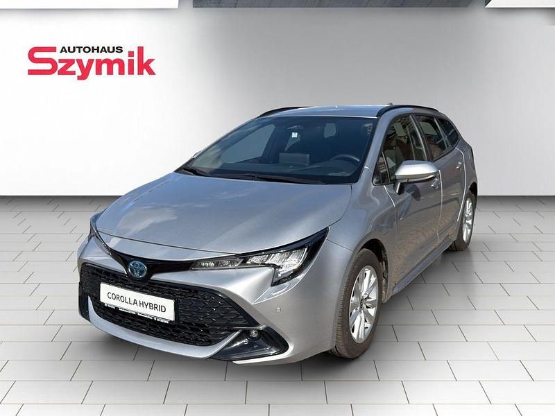 Gebraucht Toyota Corolla Comfort 140 PS (102 kW) 2024 Silber Limousine