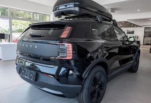 Neu Volvo EX30 Performance 314 kW (428 PS) 2025 Schwarz SUV