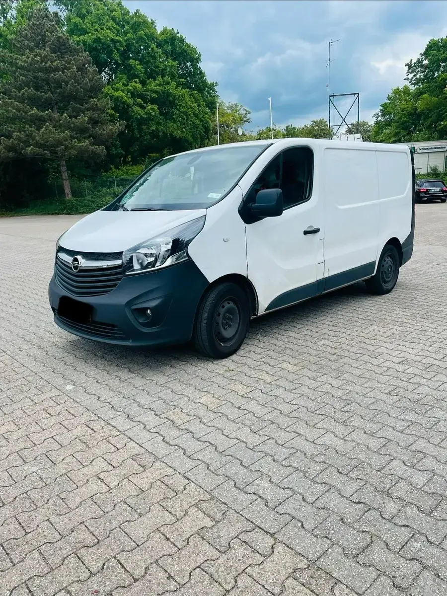 Gebraucht Opel Vivaro 90 PS (66 kW) 2017 Weiß Van / Kleinbus