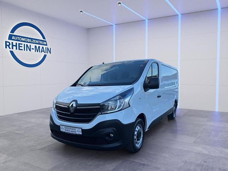 Gebraucht Renault Trafic Komfort 145 PS (106 kW) 2021 Weiß Van / Kleinbus