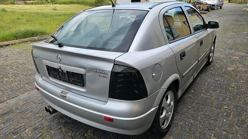 Gebraucht 2000 Opel Astra Limousine | 300 € (Superpreis) - Bild 1/4