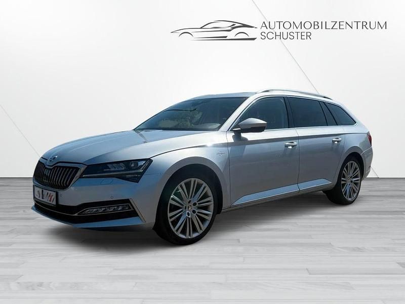 Silber Gebraucht 2021 Skoda Superb LAURIN & KLEMENT Limousine | 23.490 € (Guter Preis) - Bild 1/4