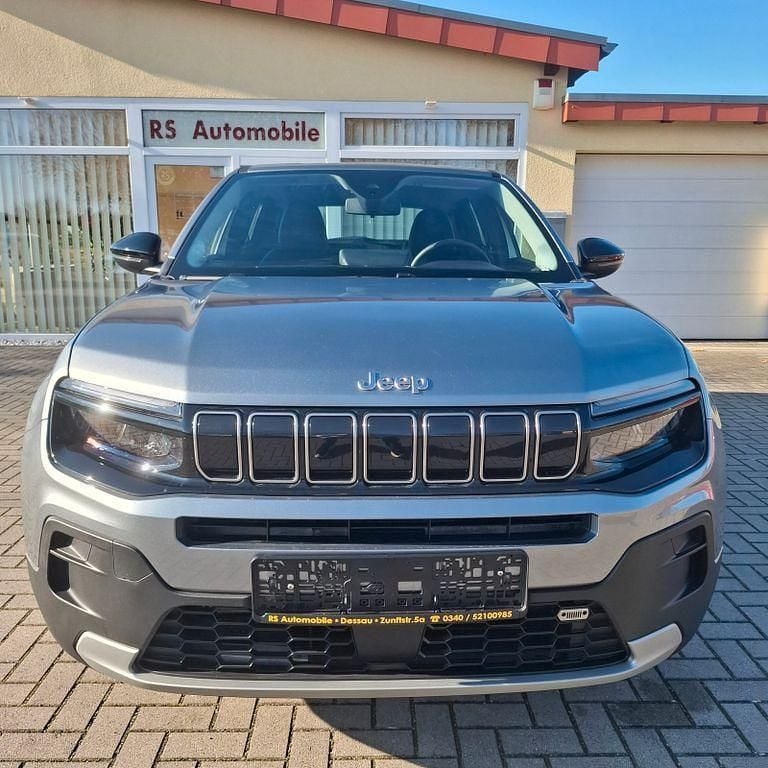 Granite grey Gebraucht 2023 Jeep Avenger Altitude SUV | 17.750 € (Superpreis) - Bild 1/4