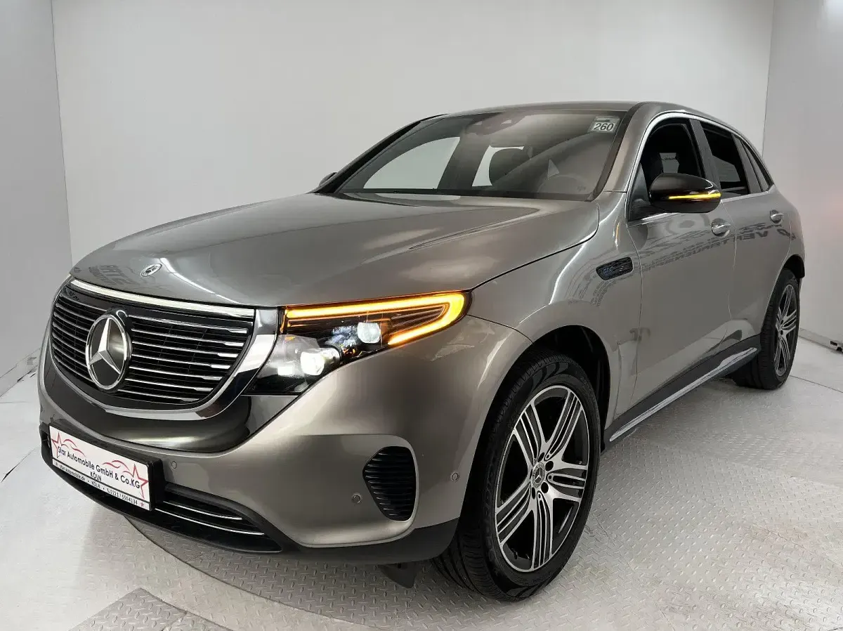 Gebraucht Mercedes EQC400 300 kW (408 PS) 2023 Silber SUV