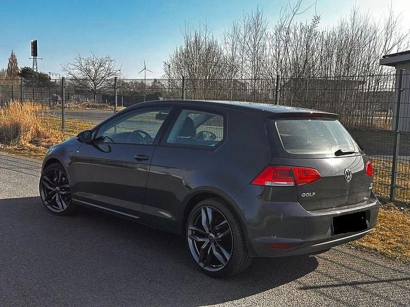 Gebraucht VW Golf VII Trendline 86 PS (63 kW) 2013 Grau Limousine