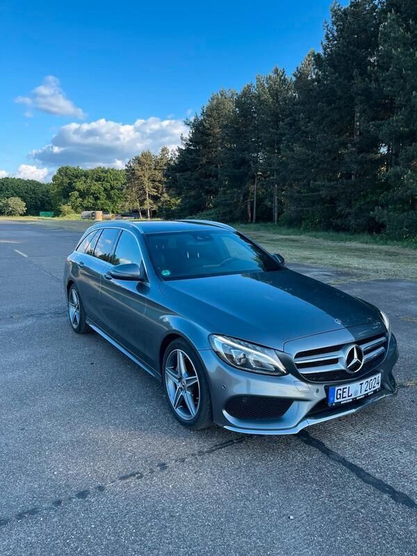 Grau Gebraucht 2018 Mercedes C220 AMG line Kombi | 20.500 € (Fairer Preis) - Bild 1/4