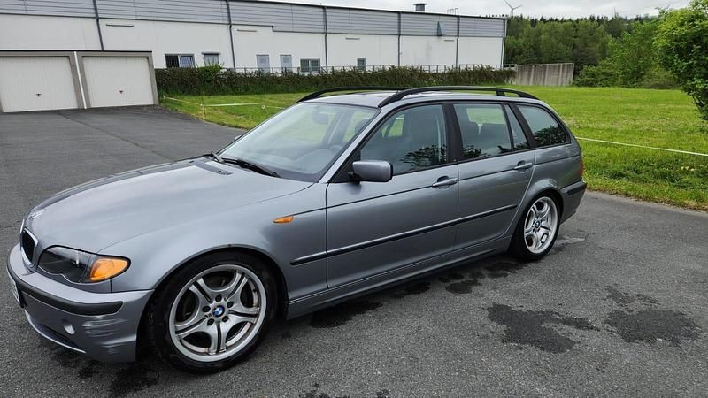 Gebraucht BMW M240 150 PS (110 kW) 2003 Silber Limousine