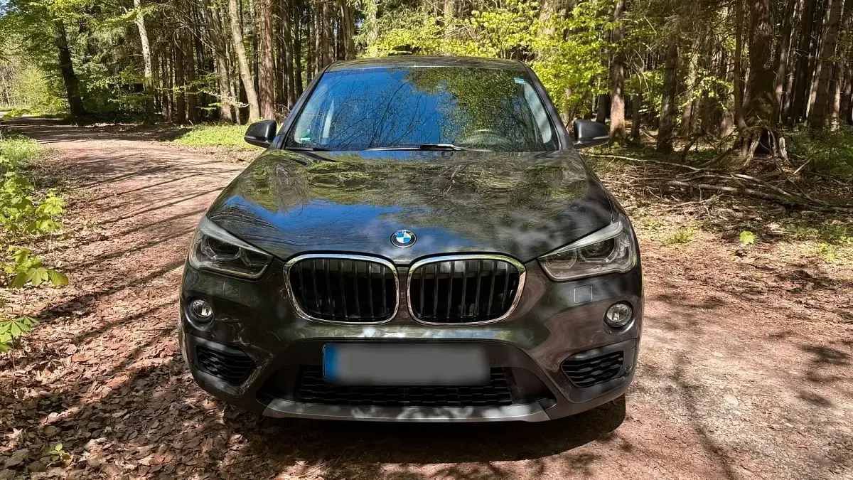 Gebraucht BMW X1 Advantage 136 PS (100 kW) 2017 Grau SUV