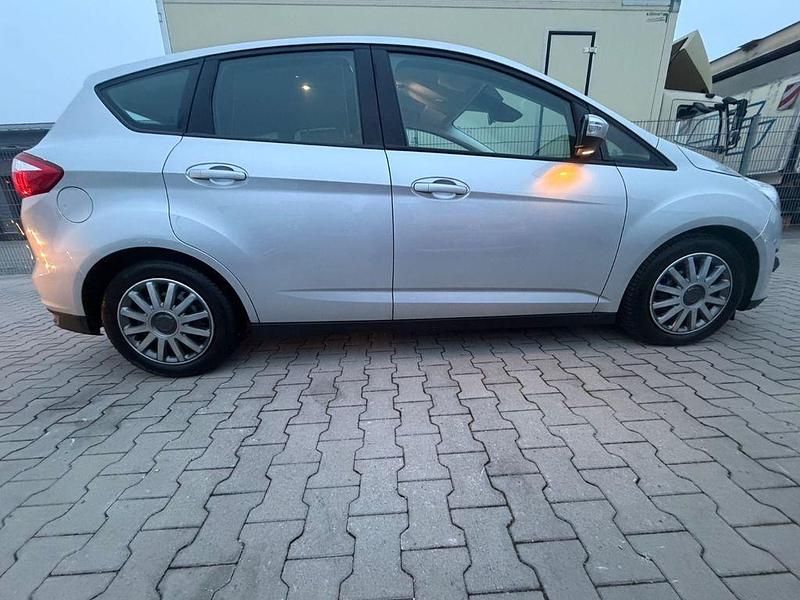 Gebraucht Ford C-MAX Business Edition 125 PS (91 kW) 2015 Silber Van / Kleinbus
