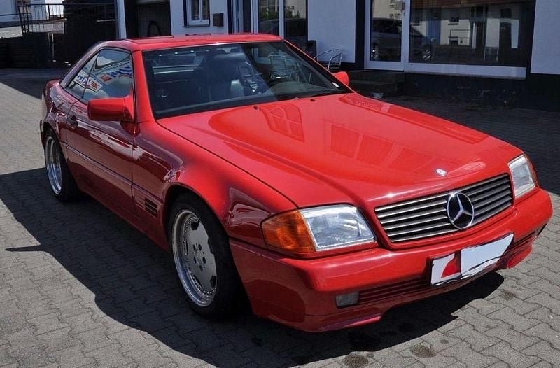 Rot Gebraucht 1991 Mercedes SL300 Cabrio | 17.999 € - Bild 1/4