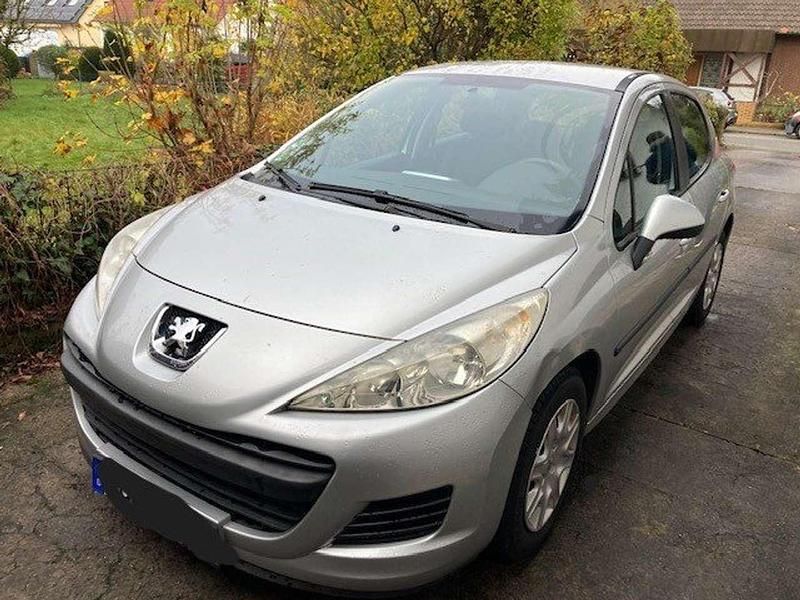 Silber Gebraucht 2009 Peugeot 207 Urban Move Limousine | 2.980 € (Guter Preis) - Bild 1/4