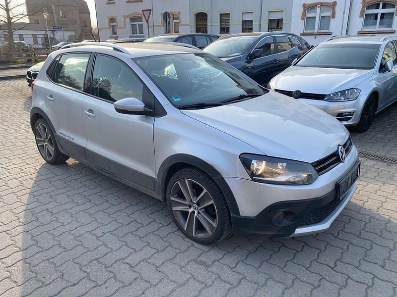 Gebraucht VW Polo Cross 90 PS (66 kW) 2013 Silber Kleinwagen