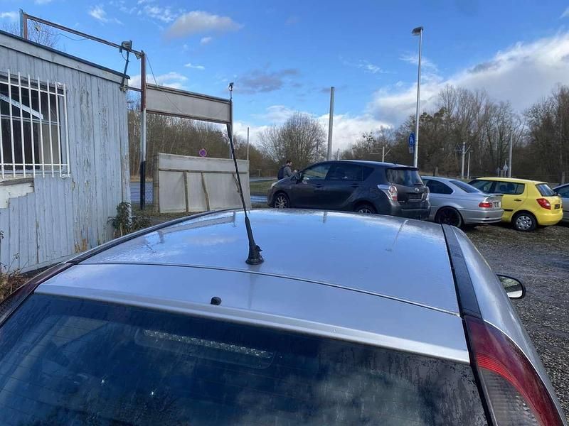 Gebraucht Opel Corsa 75 PS (55 kW) 2002 Kleinwagen