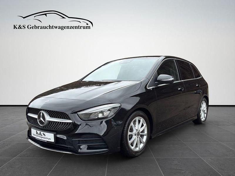 Gebraucht Mercedes B220 AMG line 190 PS (139 kW) 2020 Schwarz Van / Kleinbus