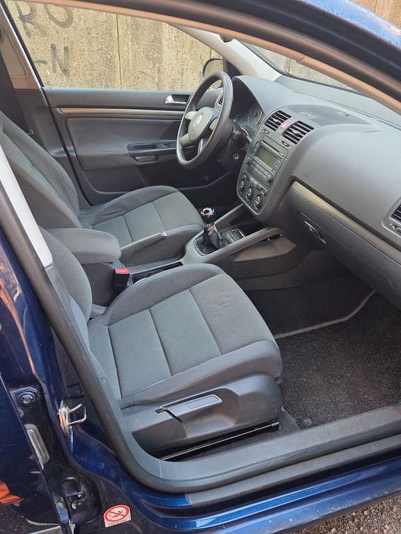 Gebraucht VW Golf IV Comfortline 75 PS (55 kW) 2004 Blau Limousine