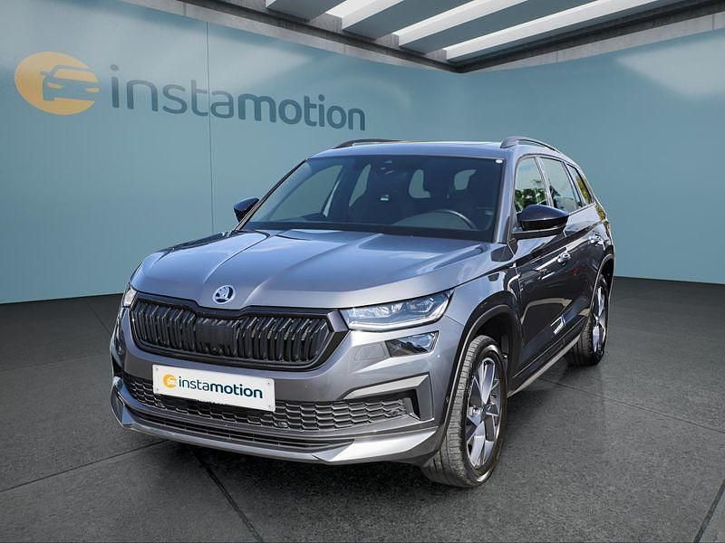 Grau Gebraucht 2022 Skoda Kodiaq SUV | 32.499 € (Teuer) - Bild 1/4