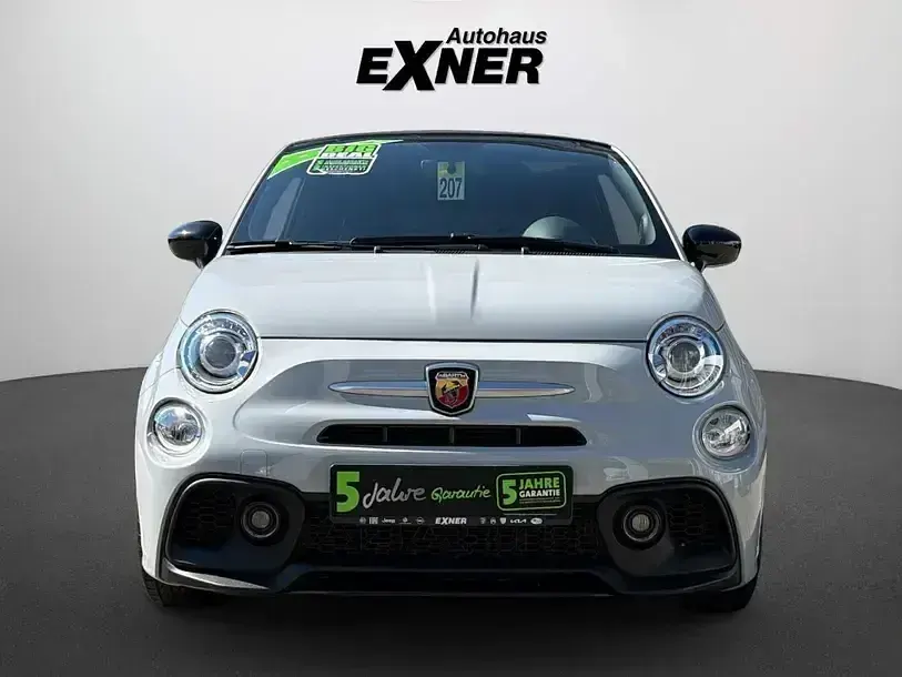 Gebraucht Abarth 595C 145 PS (106 kW) 2022 Campovolo grau Cabrio