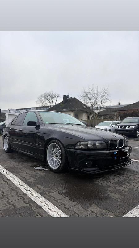 Gebraucht BMW 523 170 PS (125 kW) 1998 Schwarz Limousine