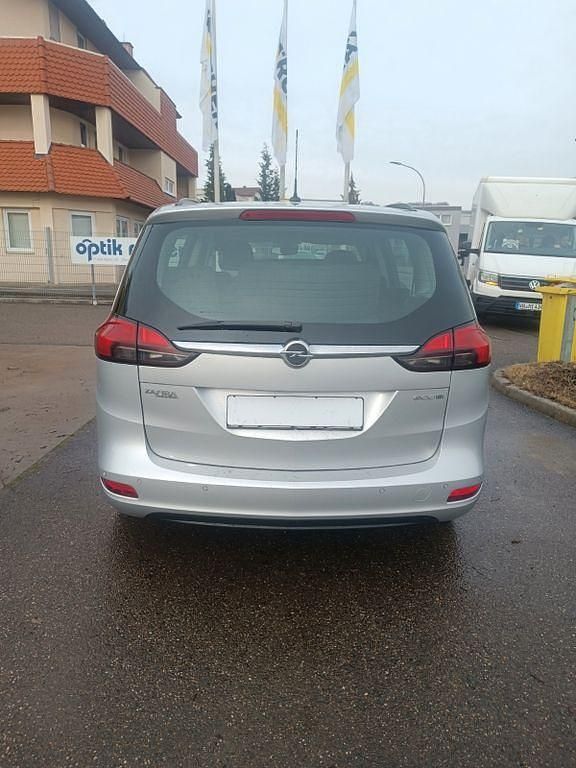 Gebraucht Opel Zafira Tourer Edition 140 PS (102 kW) 2012 Silber Van / Kleinbus