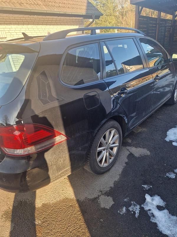 Gebraucht VW Golf VI 105 PS (77 kW) 2010 Schwarz Kleinwagen