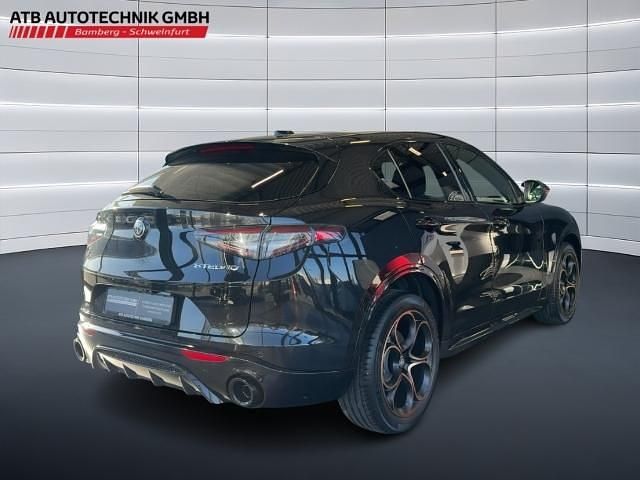 Neu Alfa Romeo Stelvio 280 PS (205 kW) 2026 Schwarz SUV