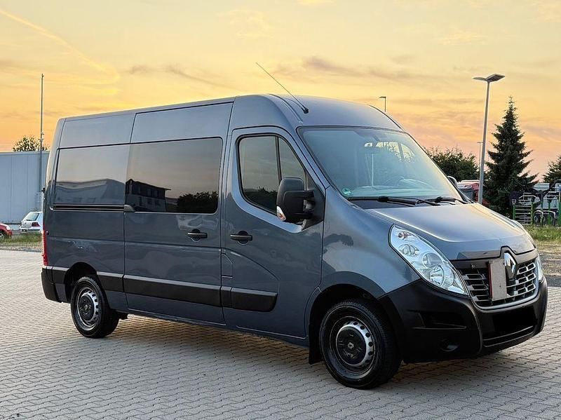 Grau Gebraucht 2018 Renault Master Van | 7.900 € - Bild 1/4