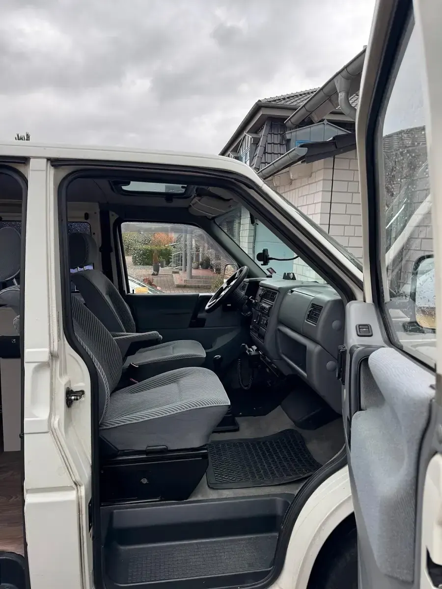 Gebraucht VW T4 57 PS (41 kW) 1994 Weiß Van