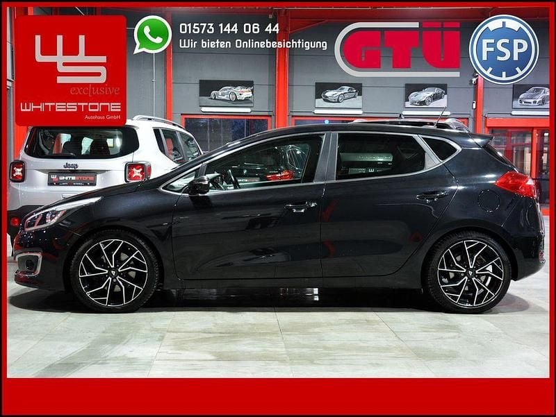 Gebraucht Kia Ceed Spirit 135 PS (99 kW) 2016 Schwarz Kleinwagen