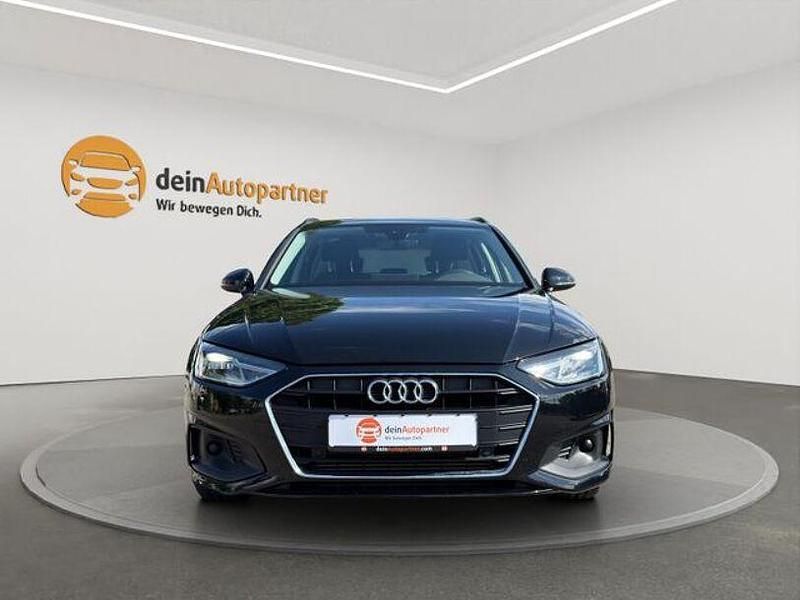 Gebraucht Audi A4 Basis 150 PS (110 kW) 2022 Brillantschwarz Kombi