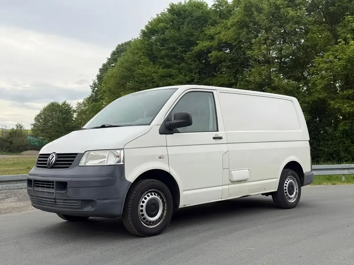 Second-hand VW Transporter 102 CP (75 kW) 2008 Alb Van