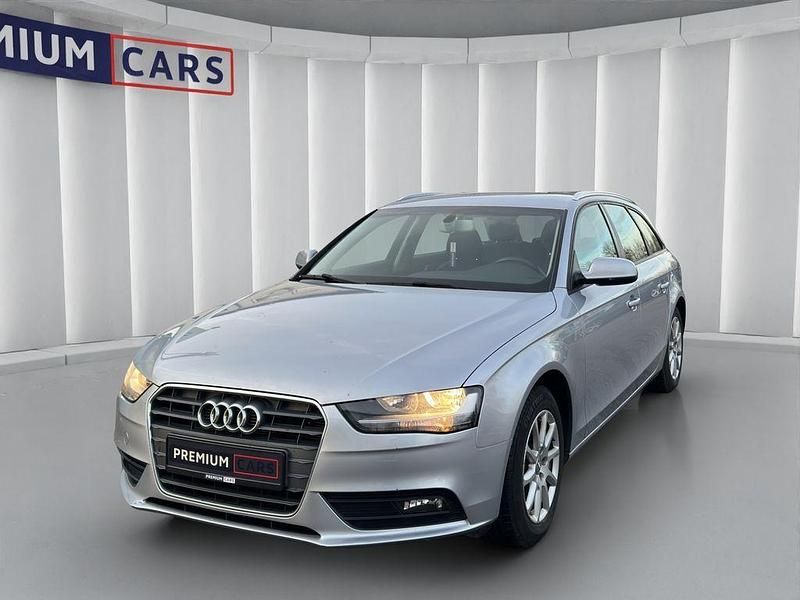 Florettsilber metallic Gebraucht 2014 Audi A4 Attraction Kombi | 8.490 € (Fairer Preis) - Bild 1/4