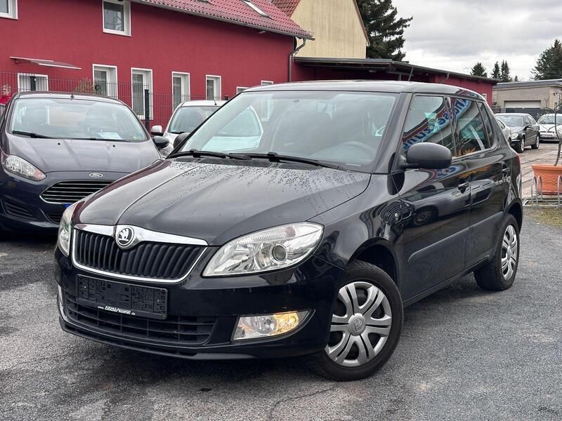 Schwarz Gebraucht 2013 Skoda Fabia Kleinwagen | 3.500 € (Fairer Preis) - Bild 1/4