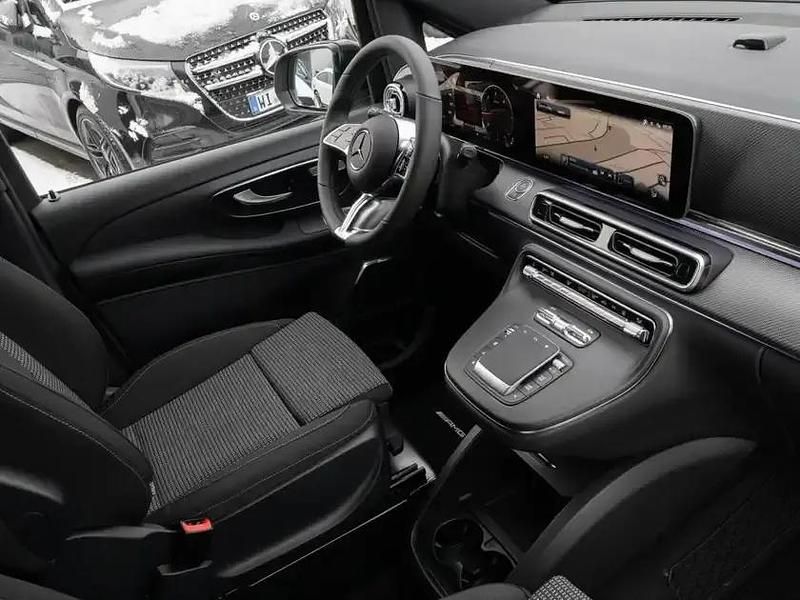 Gebraucht Mercedes V250 Style 190 PS (139 kW) 2026 Bergkristallweiss metallic Van / Kleinbus