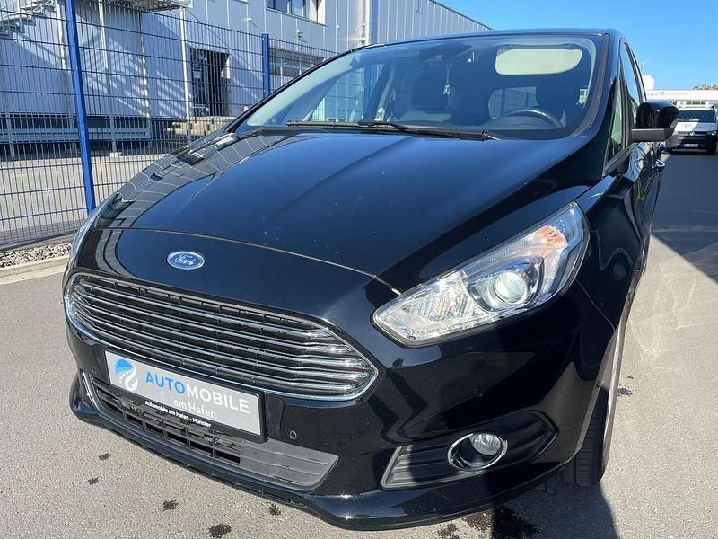 Gebraucht Ford S-MAX Business Edition 160 PS (117 kW) 2016 Schwarz Van / Kleinbus