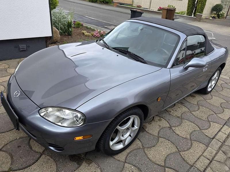 Silber Gebraucht 2002 Mazda MX5 Cabrio | 7.500 € (Fairer Preis) - Bild 1/4