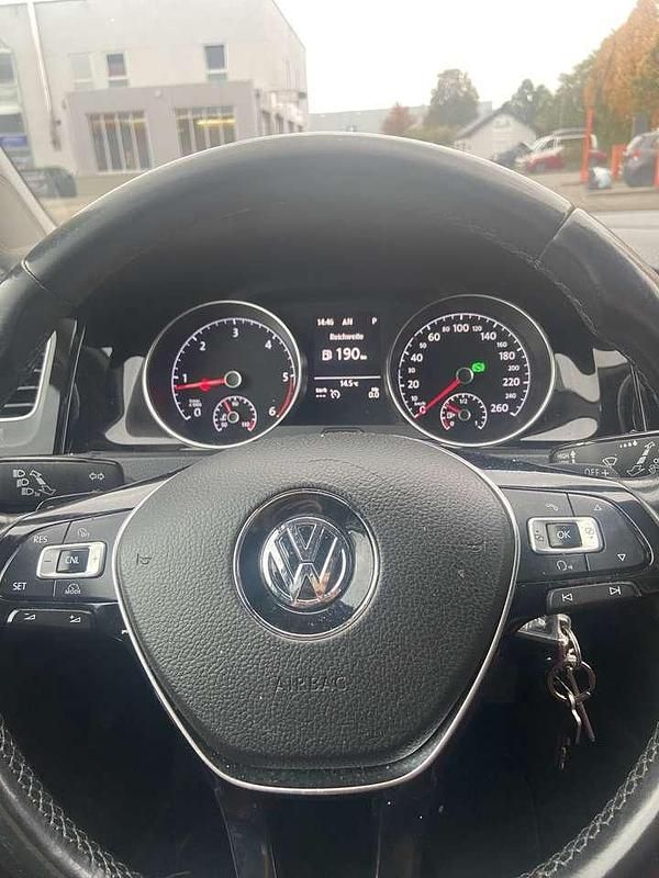 Gebraucht 2015 VW Golf VII Highline Kombi | 4.500 € (Superpreis) - Bild 1/4