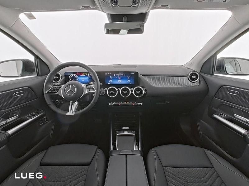 Gebraucht Mercedes GLA250 Progressive 218 PS (160 kW) 2025 Schwarz SUV