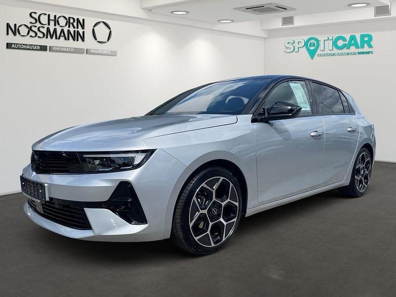 Silber Gebraucht 2024 Opel Astra Ultimate Limousine | 26.990 € (Fairer Preis) - Bild 1/4