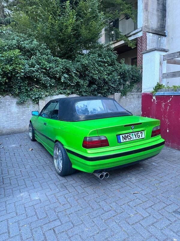Grün Gebraucht 1997 BMW 318 Cabriolet Cabrio | 4.600 € (Superpreis) - Bild 1/4