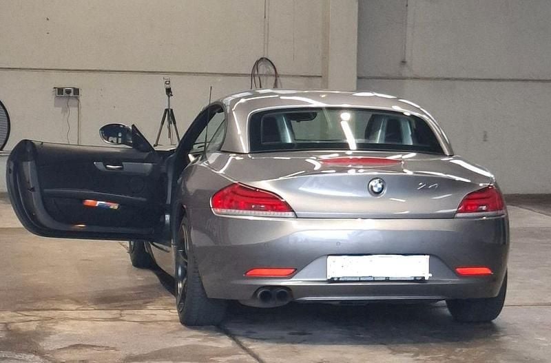 Gebraucht BMW Z4 245 PS (180 kW) 2011 Grau Cabrio