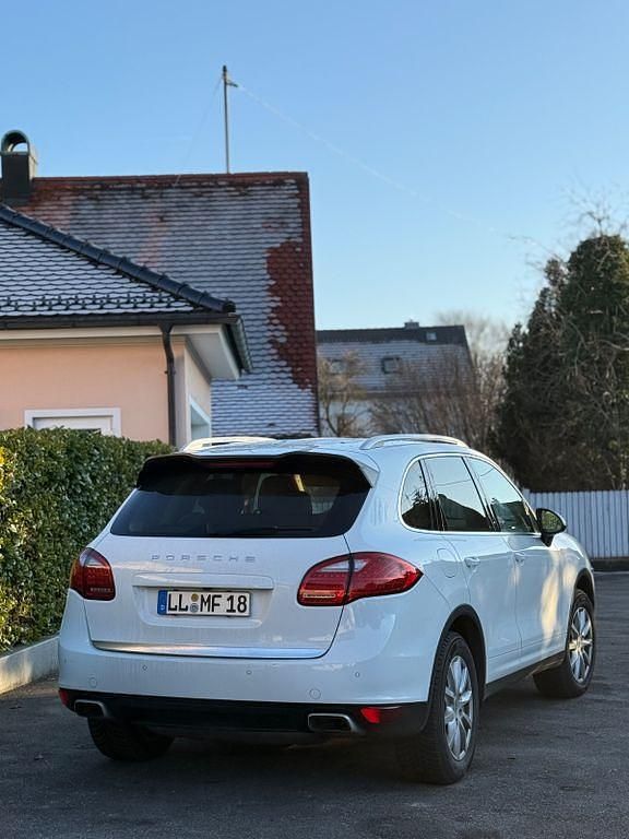 Gebraucht Porsche Cayenne S 385 PS (283 kW) 2014 Weiß SUV