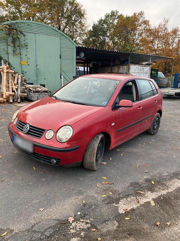Rot Gebraucht 2002 VW Polo Kleinwagen | 400 € (Superpreis) - Bild 1/4
