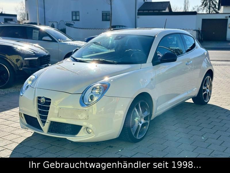 Weiß Gebraucht 2013 Alfa Romeo MiTo Turismo Kleinwagen | 2.790 € (Guter Preis) - Bild 1/4