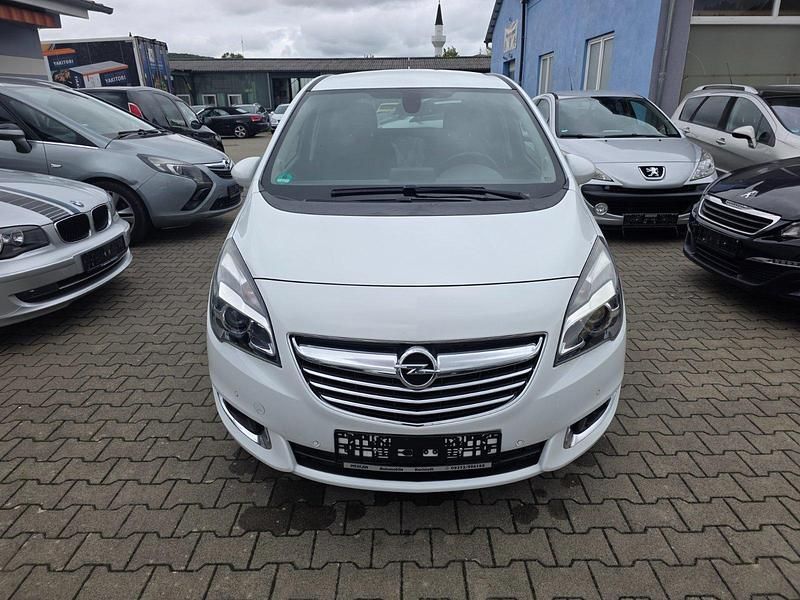 Weiß Gebraucht 2014 Opel Meriva OPC Van / Kleinbus | 7.600 € (Etwas zu teuer) - Bild 1/4