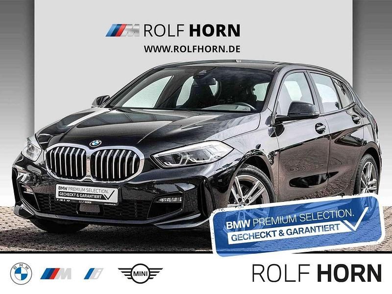 Black saphire metallic Gebraucht 2024 BMW 120 M Sport Kleinwagen | 31.310 € (Fairer Preis) - Bild 1/4