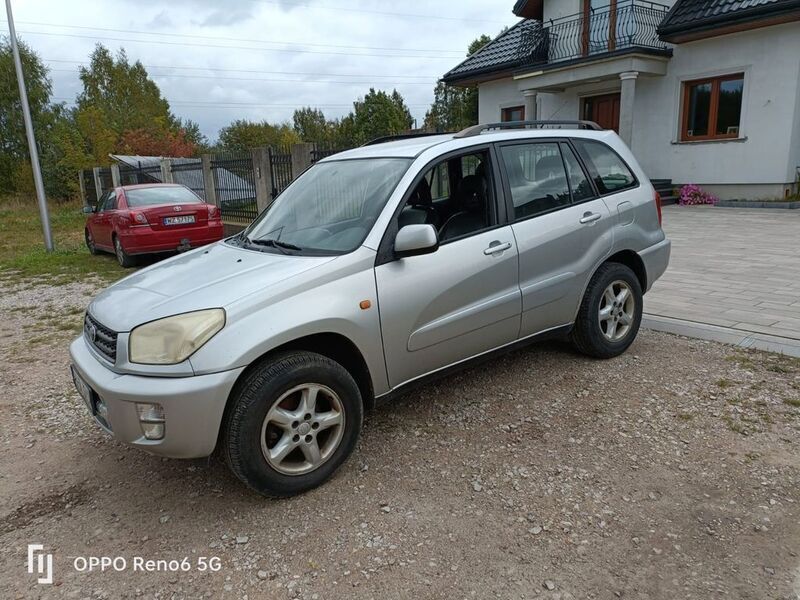 Gebraucht 2003 Toyota RAV4 SUV | 3.650 € - Bild 1/4