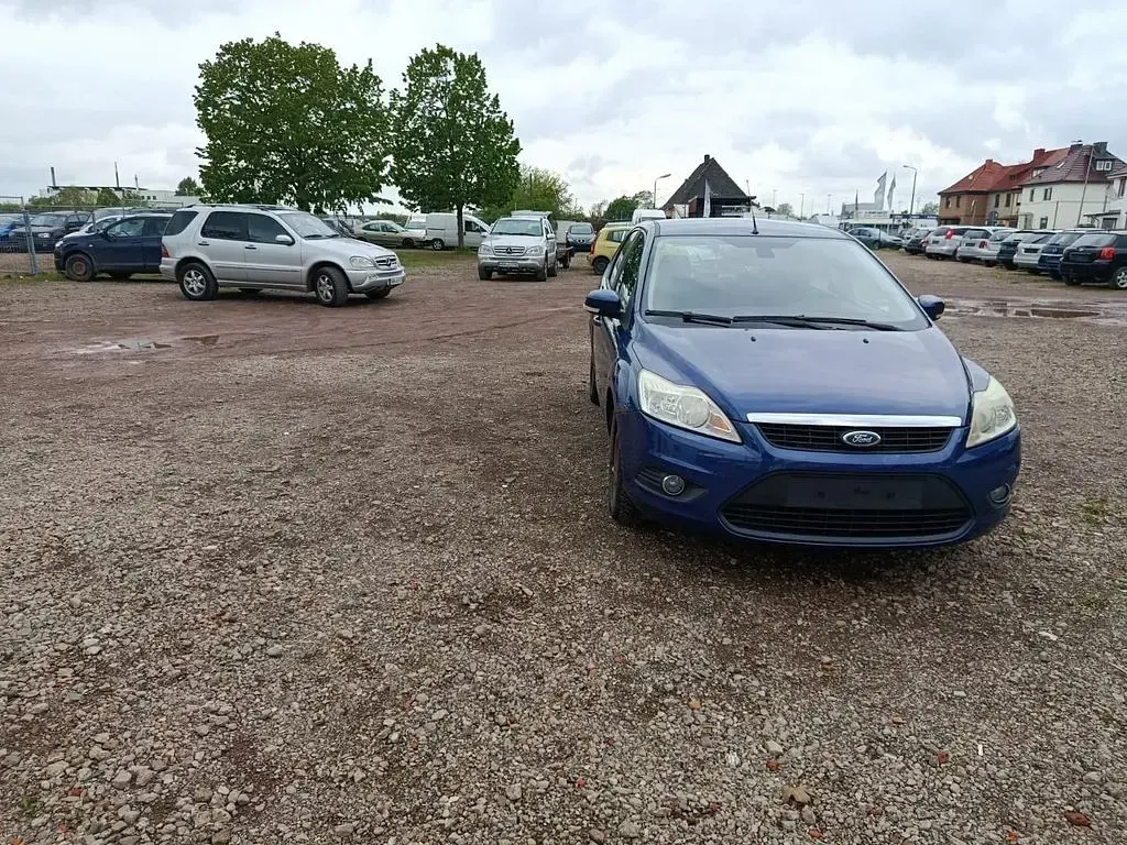 Używany Ford Focus Style 101 KM (74 kW) 2008 Sedan/Limuzyna